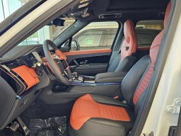 Land Rover Range Rover Sport SV P635 2026