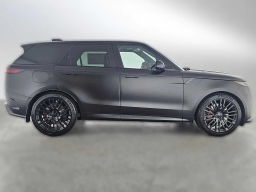 Land Rover Range Rover Sport SV P635 2026