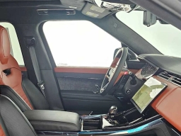 Land Rover Range Rover Sport SV P635 2026