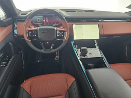 Land Rover Range Rover Sport SV P635 2026