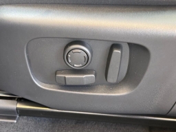 Land Rover Discovery Sport S 4WD 2025