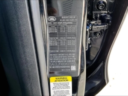 Land Rover Discovery Sport Dynamic SE 4WD 2025