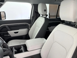 Land Rover Defender X-Dynamic SE 110 P400 2026