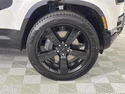 Land Rover Defender X-Dynamic SE 110 P400 2026