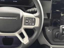 Land Rover Defender X-Dynamic SE 110 P400 2026