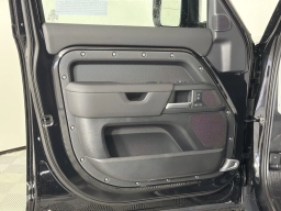 Land Rover Defender X-Dynamic SE 110 P400 2026