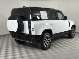 Land Rover Defender X-Dynamic SE 110 P400 2026