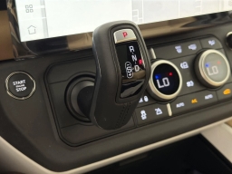 Land Rover Defender X-Dynamic SE 110 P400 2026