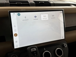 Land Rover Defender X-Dynamic SE 110 P400 2026