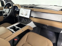 Land Rover Defender X-Dynamic SE 110 P400 2026
