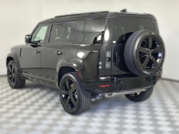 Land Rover Defender X-Dynamic SE 110 P400 2026