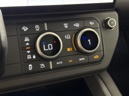 Land Rover Defender X-Dynamic SE 110 P400 2026