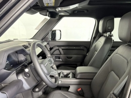 Land Rover Defender X-Dynamic SE 110 P400 2026