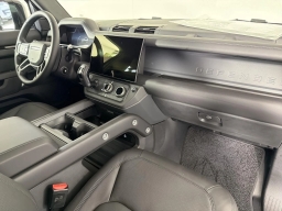 Land Rover Defender X-Dynamic SE 110 P400 2026