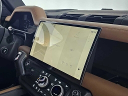 Land Rover Defender X-Dynamic SE 110 P400 2026