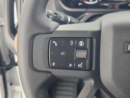 Land Rover Defender X-Dynamic SE 110 P400 2026