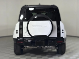 Land Rover Defender X-Dynamic SE 110 P400 2026