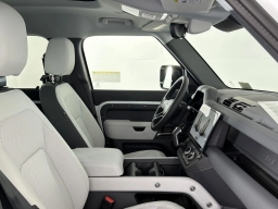 Land Rover Defender X-Dynamic SE 110 P400 2026
