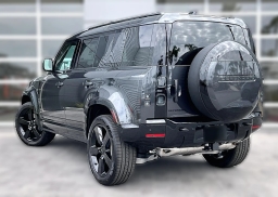 Land Rover Defender X-Dynamic SE 110 P400 2026