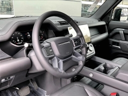 Land Rover Defender X-Dynamic SE 110 P400 2026