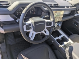 Land Rover Defender X-Dynamic SE 110 P400 2026