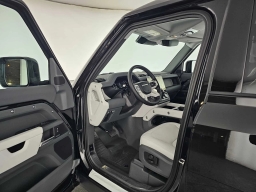 Land Rover Defender X-Dynamic SE 110 P400 2026