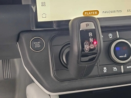 Land Rover Defender X-Dynamic SE 110 P400 2026