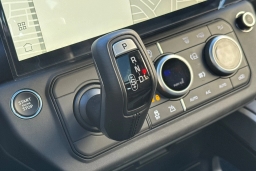 Land Rover Defender X-Dynamic SE 110 P400 2026