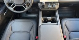 Land Rover Defender X-Dynamic SE 110 P400 2026