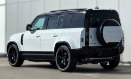 Land Rover Defender X-Dynamic SE 110 P400 2026