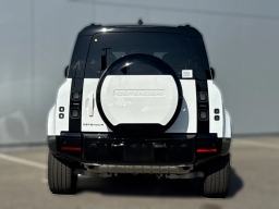 Land Rover Defender X-Dynamic SE 110 P400 2026