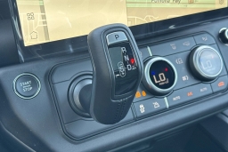 Land Rover Defender X-Dynamic SE 110 P400 2026