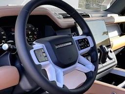 Land Rover Defender X-Dynamic SE 110 P400 2026