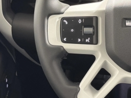 Land Rover Defender X-Dynamic SE 110 P400 2026