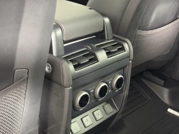 Land Rover Defender X-Dynamic SE 110 P400 2026