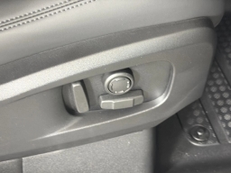 Land Rover Defender X-Dynamic SE 110 P400 2026