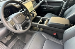 Land Rover Defender X-Dynamic SE 110 P400 2026