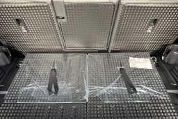 Land Rover Defender X-Dynamic SE 110 P400 2026