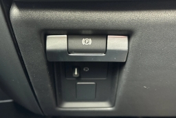 Land Rover Defender X-Dynamic SE 110 P400 2026