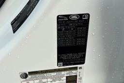 Land Rover Defender X-Dynamic SE 110 P400 2026