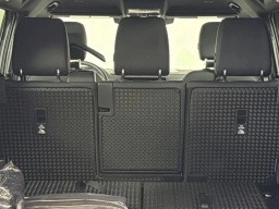 Land Rover Defender X-Dynamic SE 110 P400 2026