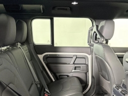 Land Rover Defender X-Dynamic SE 110 P400 2026