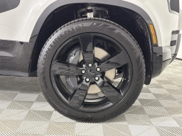 Land Rover Defender X-Dynamic SE 110 P400 2026