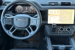 Land Rover Defender X-Dynamic SE 130 P400 2026