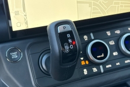 Land Rover Defender X-Dynamic SE 130 P400 2026