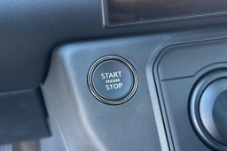 Land Rover Defender X-Dynamic SE 130 P400 2026