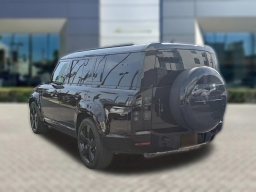 Land Rover Defender X-Dynamic SE 130 P400 2026