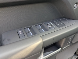 Land Rover Defender X-Dynamic SE 130 P400 2026