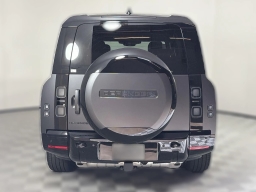 Land Rover Defender X-Dynamic SE 130 P400 2026