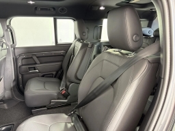 Land Rover Defender X-Dynamic SE 130 P400 2026